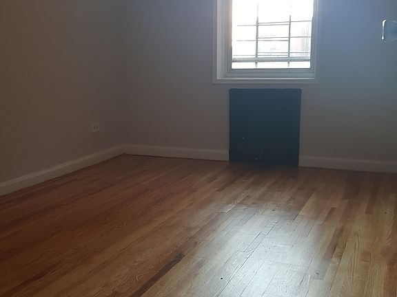 3rd image of 2205 Ocean Ave