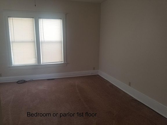 5th image of 822 E Cass St