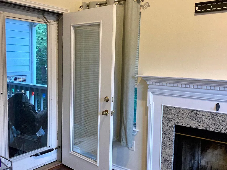 4409 Sedgehurst Dr #203 — Photo 9