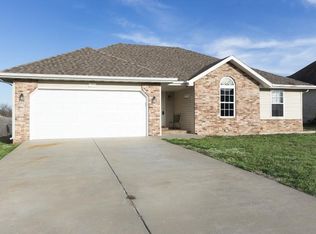 706 S Jester Ave, Springfield, MO 65802