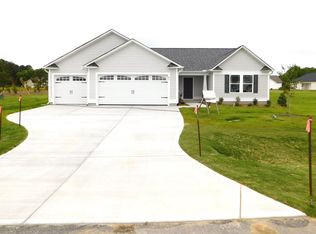 43 Hurricane Aly, Benson, NC 27504