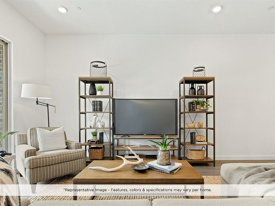 1st image of 2827 Applewood Way