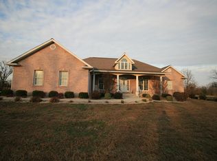 2067 Highway 60, Birch Tree, MO 65438