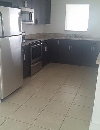 2nd image of 520 SW 2nd Ave