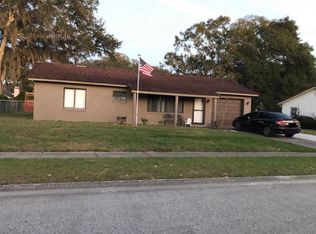 8340 Angela Ct, Zephyrhills, FL 33541