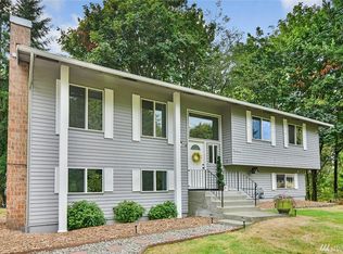 9051 Central Valley Rd NE, Bremerton, WA 98311