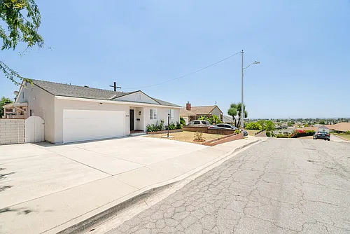 1850 Cliffhill Dr Photo 1