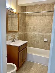 Rented by Roberto Guilbet, LREB