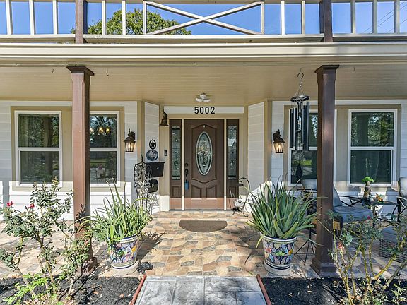 4th image of 5002 Beechnut St