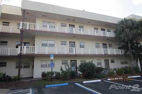 2nd image of 8380 Lagos De Campo Blvd APT 305