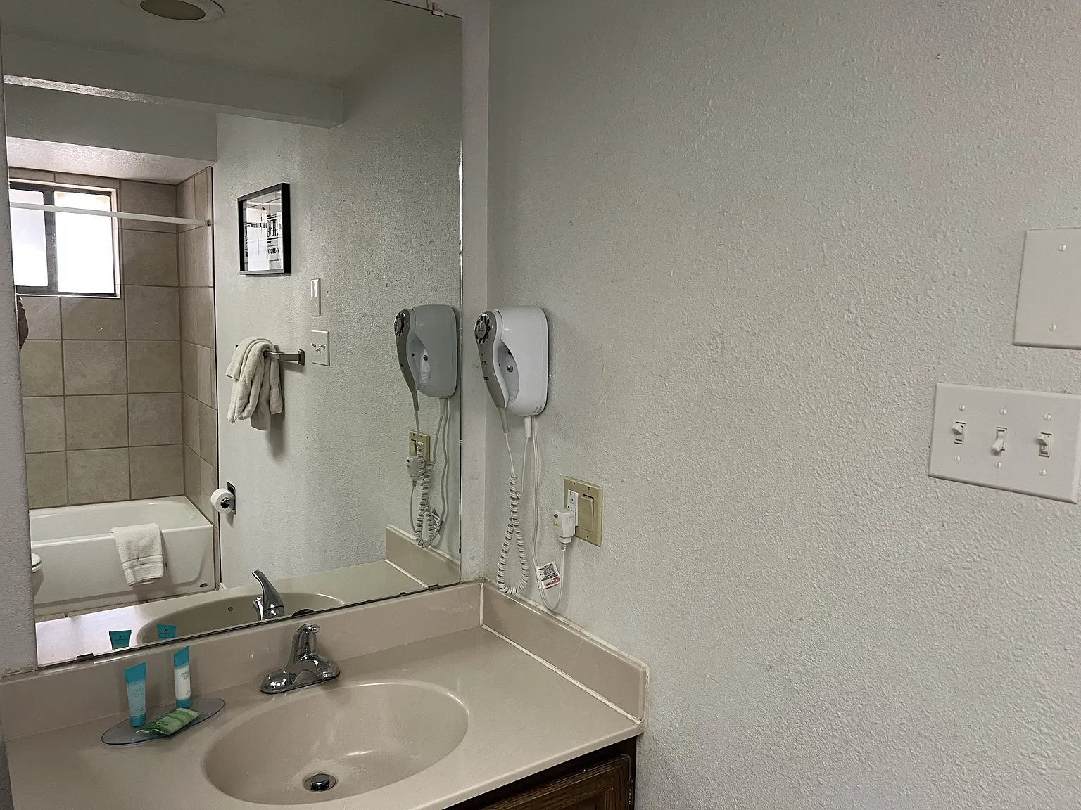 504 Excalibur Road - 1002 — Photo 4