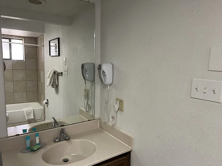 504 Excalibur Rd #1002 — Photo 4