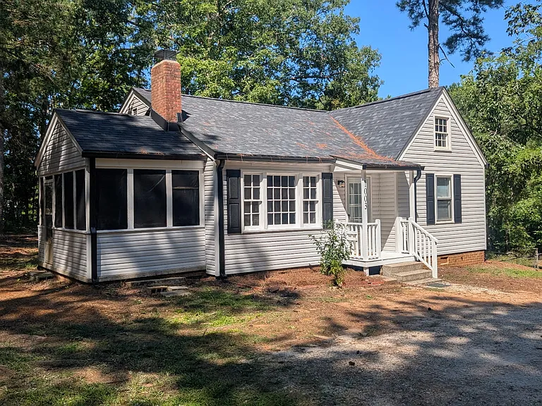 1003 S Mine St — Photo 12