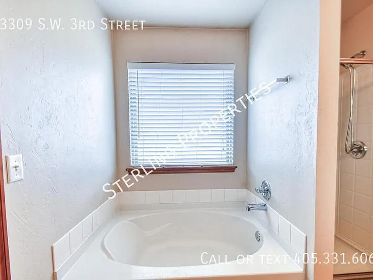 13309 SW 3rd St — Photo 20