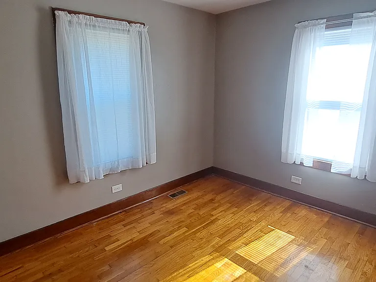 1505 Smith St — Photo 6