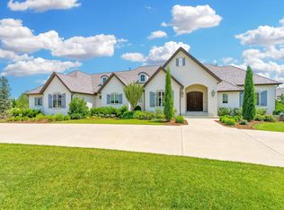 10601 E Summerfield Cir, Wichita, KS 67206