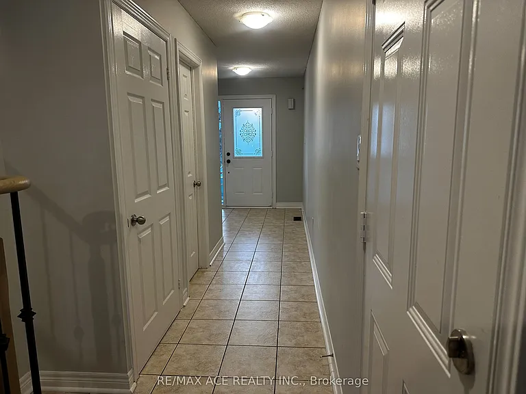 99 Atherton Ave — Photo 29