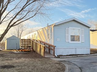 632 SE 42nd St #517, Topeka, KS 66609