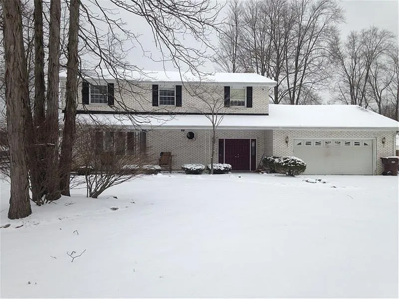 3365 Cardinal Dr photo 1