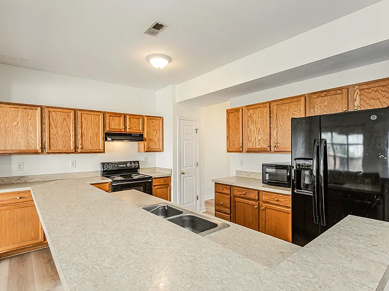 1429 New Haven Ct — Photo 21