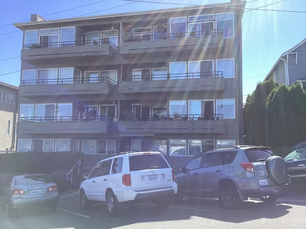 2921 Federal Ave, Everett, WA 98201