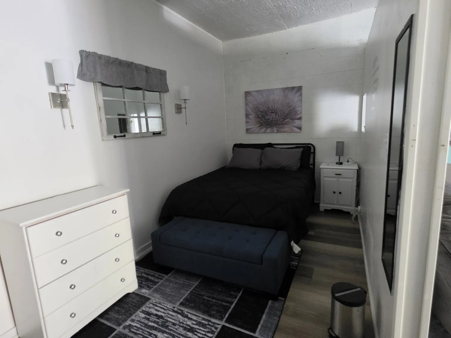 12200 Cypress Dr — Photo 3