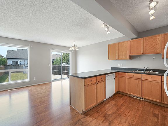 5th image of 5240 204th St NW