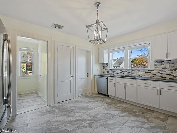 Just renovated eat-in-kitchen