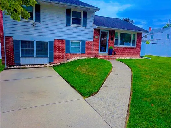 1844 29th St SW, Allentown, PA 18103