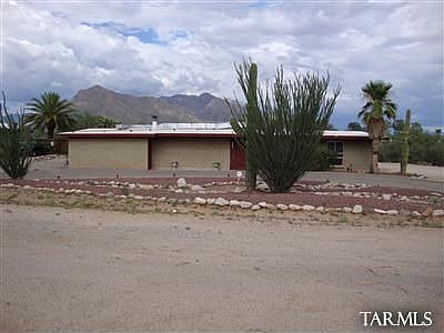1st image of 7636 N La Canada Dr