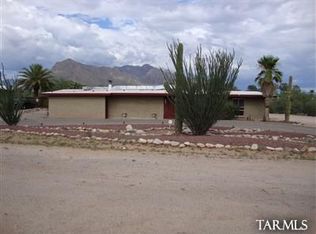 7636 N La Canada Dr, Tucson, AZ 85704