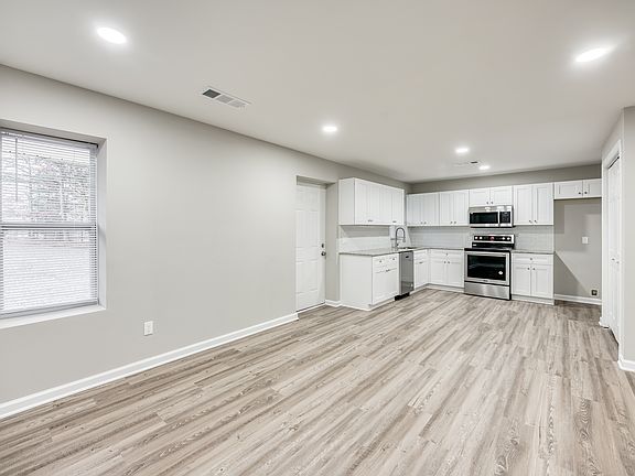 2nd image of 5494 Saddle Club Rd #3