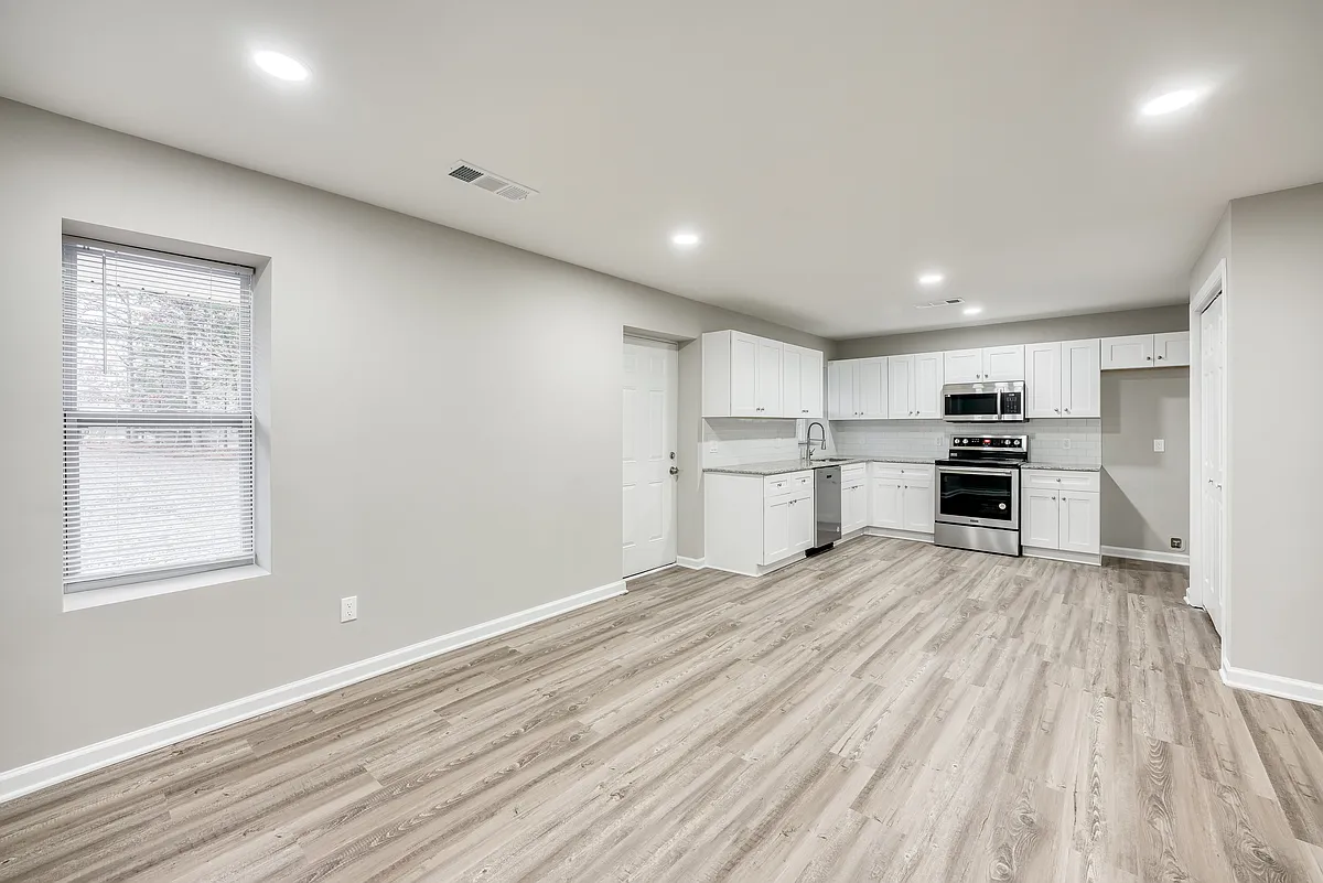 Building Photo - 5494 Saddle Club Rd #3