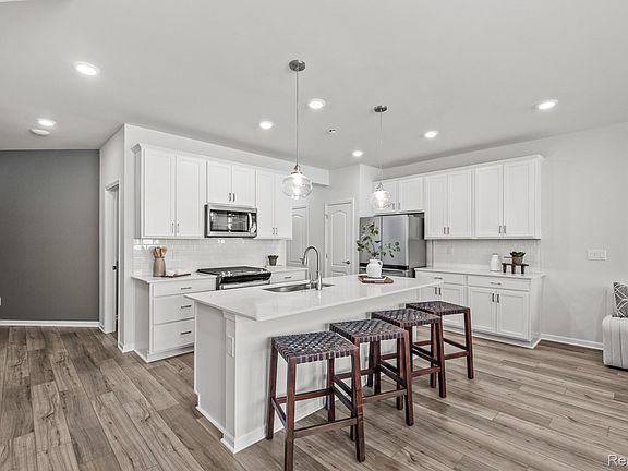 6th image of this home