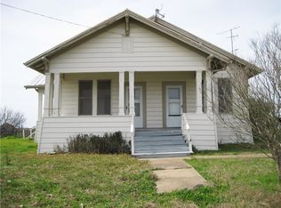 350 County Road 459, Coupland, TX 78615