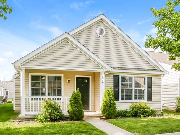 4240 Shortleaf Ln, Grove City, OH 43123