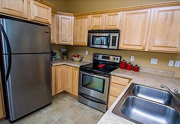1607 SW White Birch Cir — Photo 6
