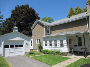 85 Maple St, Lyons, NY 14489