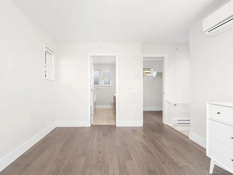 238 W 62nd Ave #6 — Photo 28