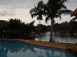 10153 SW 51st St, Fort Lauderdale, FL 33328
