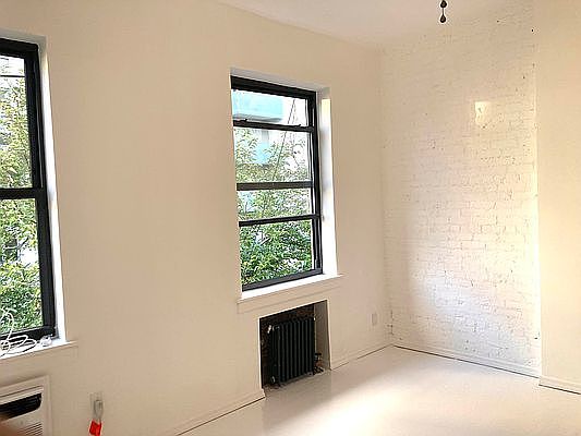 3rd image of 629 W 142nd St #3