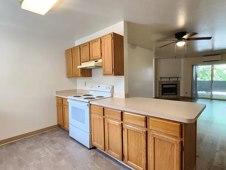 4104 Hillview Way — Photo 27