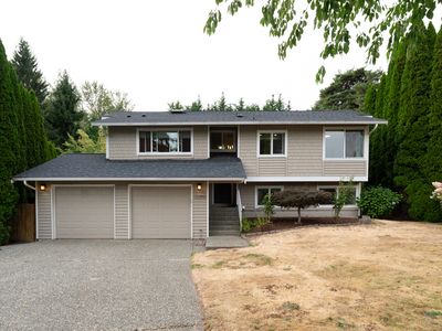 10606 NE 19th Pl, Bellevue, WA, 98004