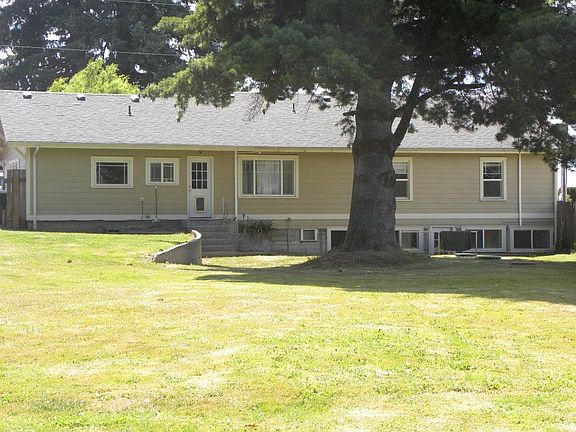 3rd image of 4207 Black Lake Blvd SW