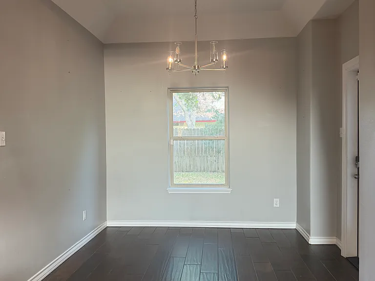5430 Alejandro St — Photo 5
