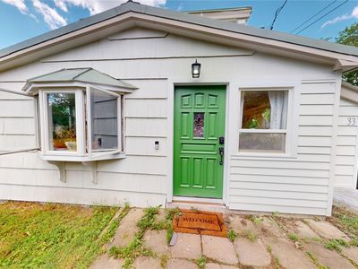 33 Academy Avenue, Sparrowbush, NY, 12780
