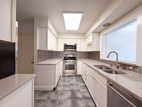 2nd image of 751 Grandon Ave