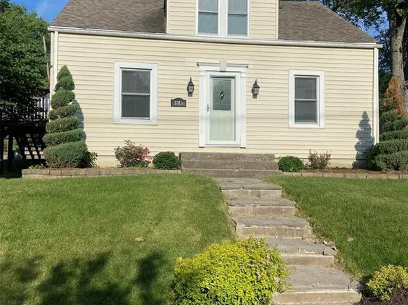 1016 N West End Blvd, Cape Girardeau, MO 63701