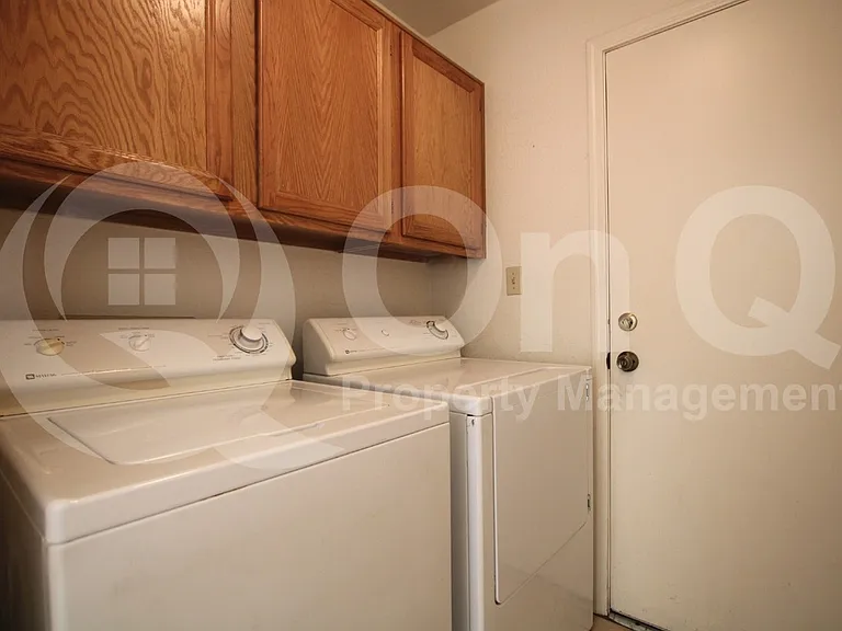 4725 E Brown Rd #8 — Photo 14