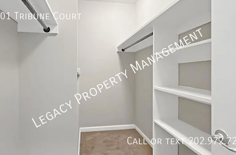 3201 Tribune Ct — Photo 7